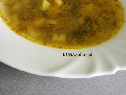 Jarska zupa ogórkowa